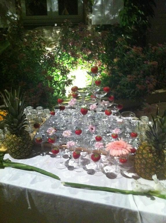 Domaine Des Buis Hotel Albon Екстериор снимка