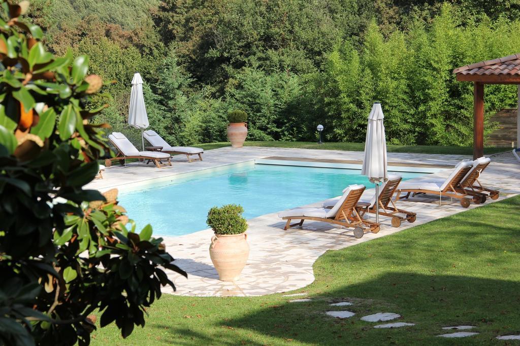 Domaine Des Buis Hotel Albon Екстериор снимка