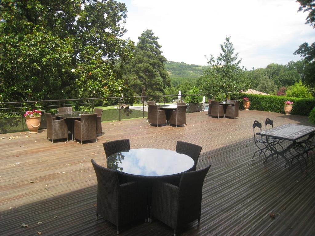 Domaine Des Buis Hotel Albon Екстериор снимка